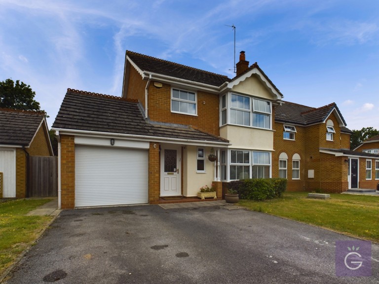 Firmstone Close, Lower Earley, RG6