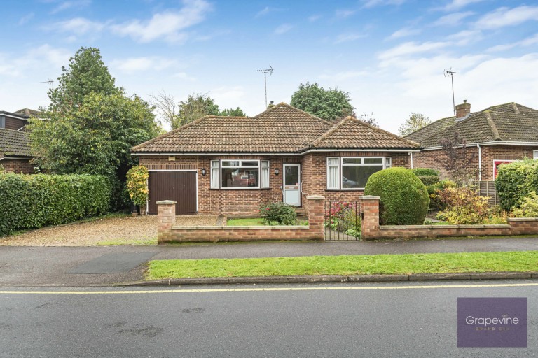 Sycamore Drive, Twyford, RG10